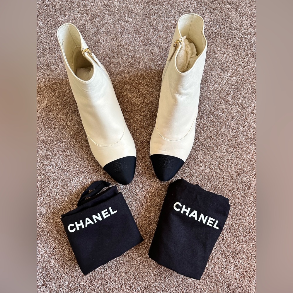 CHANEL Ivory & Black Pearl Heel Ankle Boots.